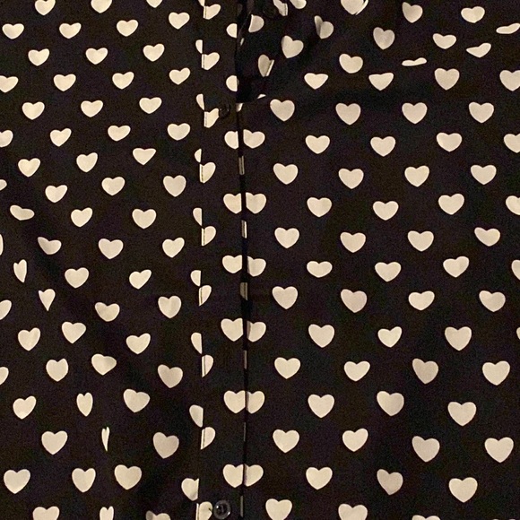 Button-Down Top - Picture 2 of 3